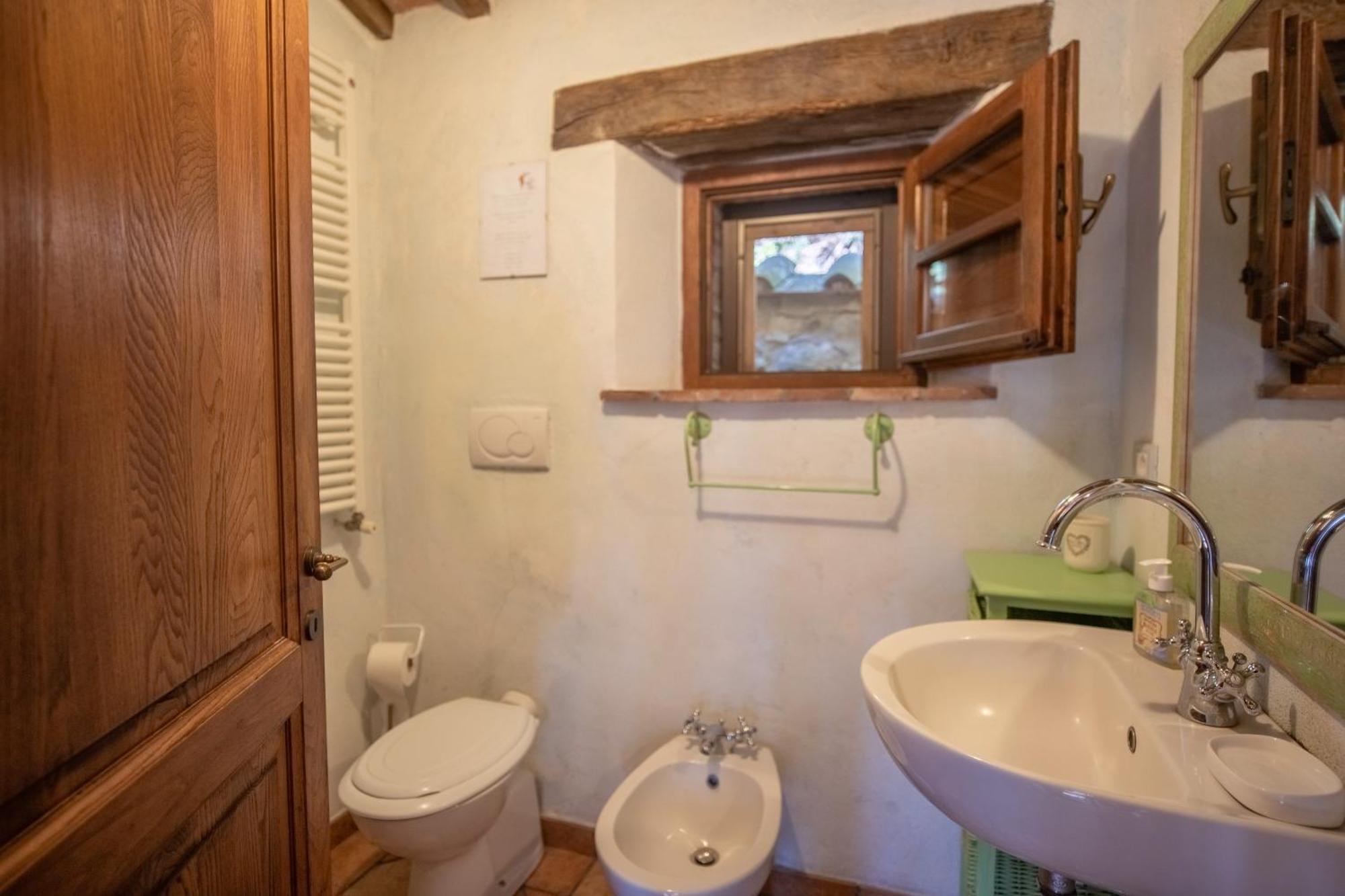Agriturismo Antico Borgo Montacuto Pari Room photo